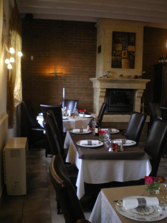 Auberge De Villequier Extérieur photo